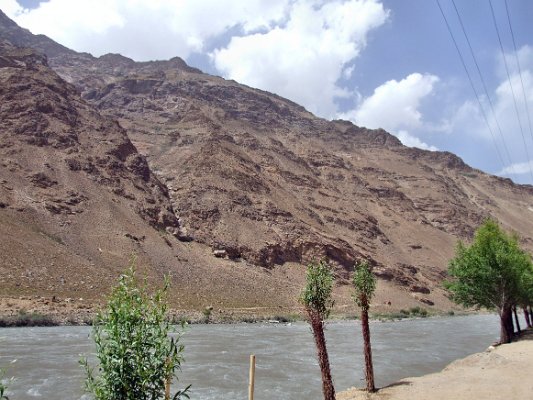 Na cestě z Chorogu do Iškašimu (19)